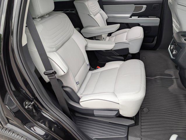used 2025 Ford Expedition car, priced at $77,995
