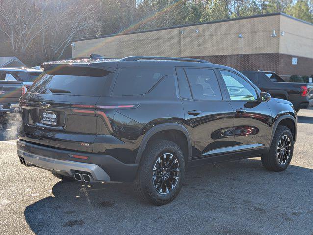 used 2025 Chevrolet Traverse car, priced at $43,995