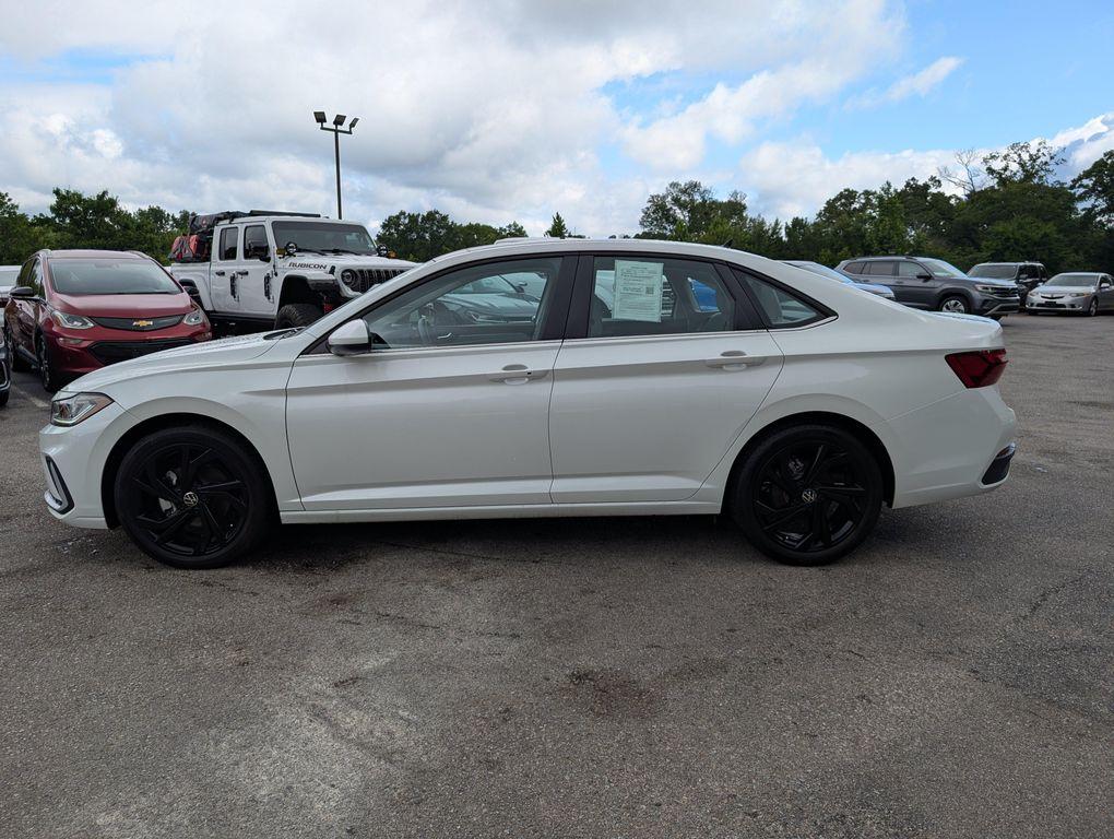used 2025 Volkswagen Jetta car, priced at $23,294