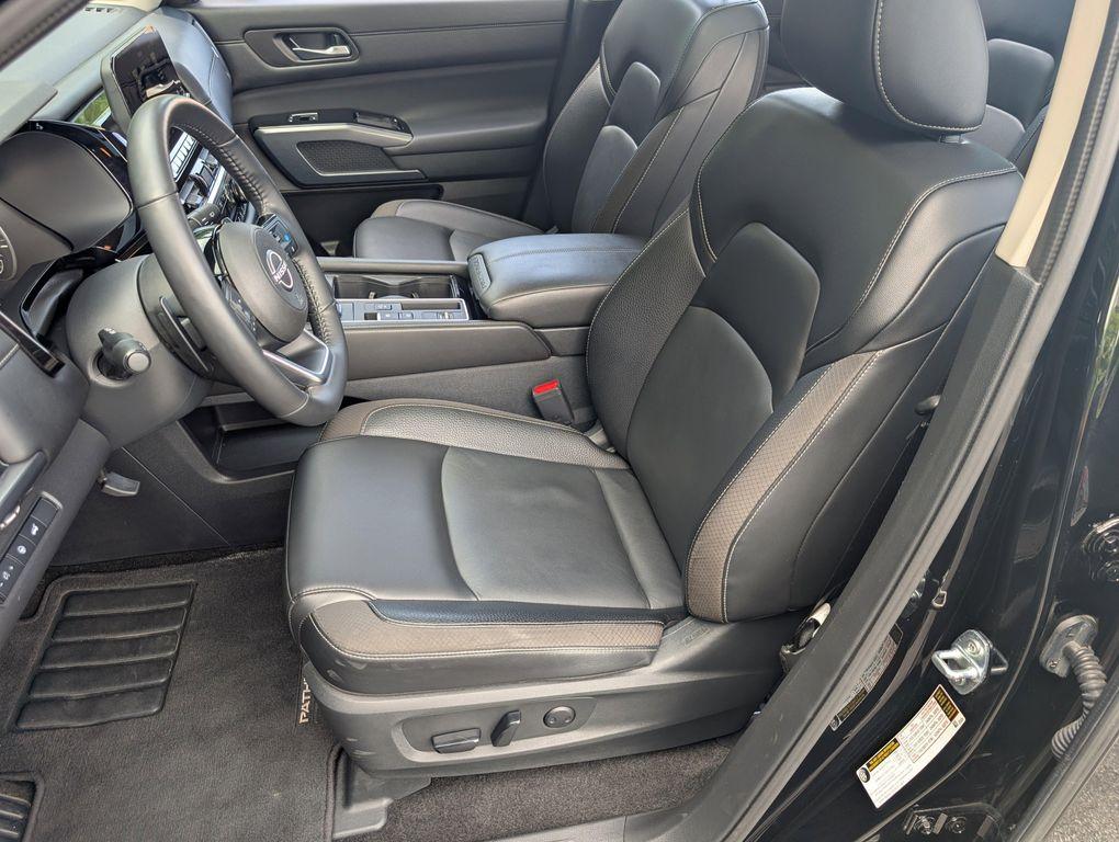 used 2025 Nissan Pathfinder car, priced at $34,294