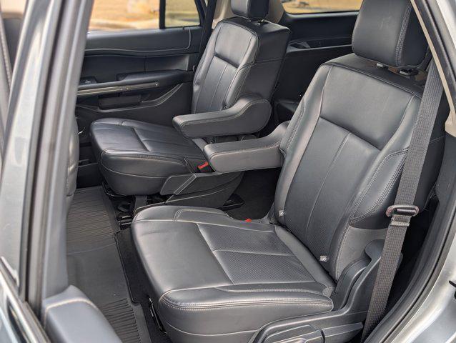 used 2023 Ford Expedition car, priced at $45,995
