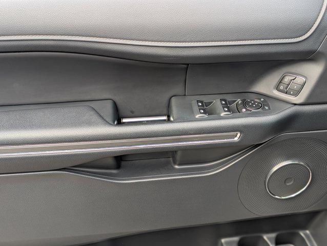 used 2023 Ford Expedition car, priced at $45,995