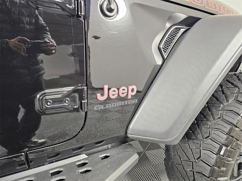 used 2021 Jeep Gladiator car, priced at $43,980
