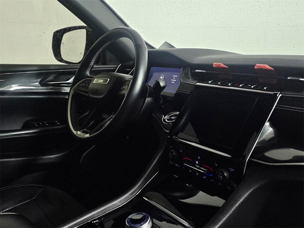 used 2022 Jeep Grand Cherokee L car, priced at $28,449