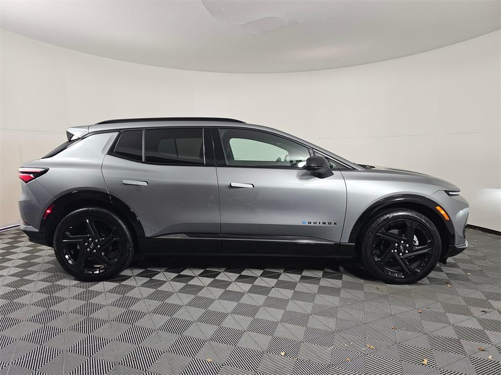 used 2025 Chevrolet Equinox EV car, priced at $29,990