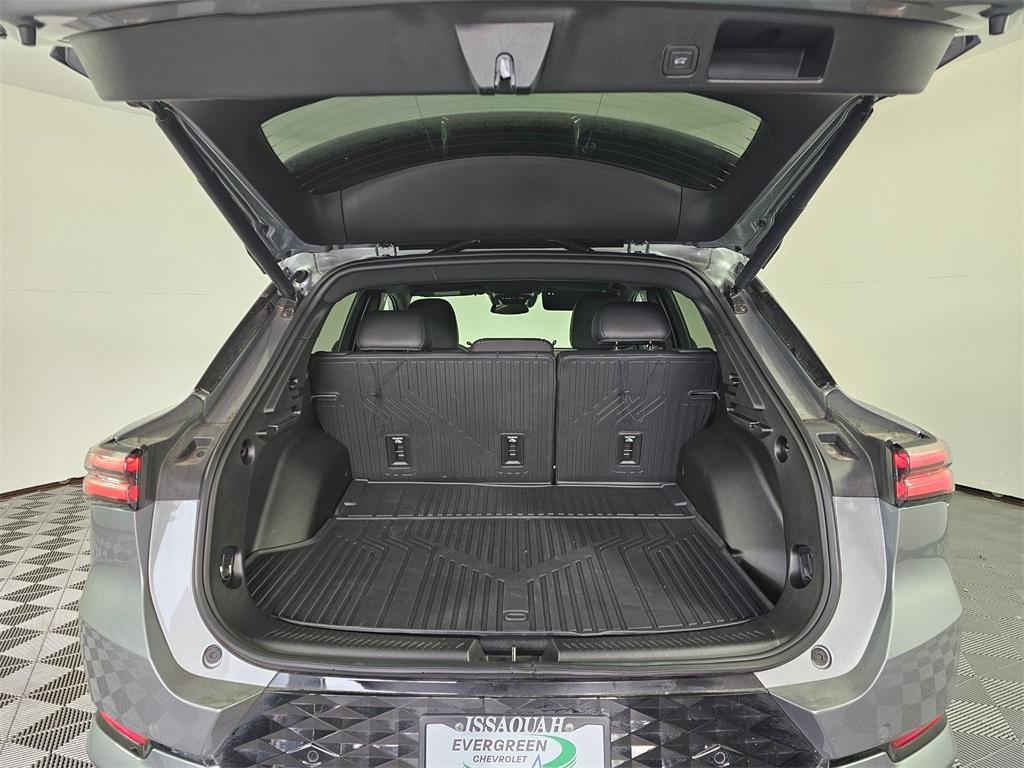 used 2025 Chevrolet Equinox EV car, priced at $29,990