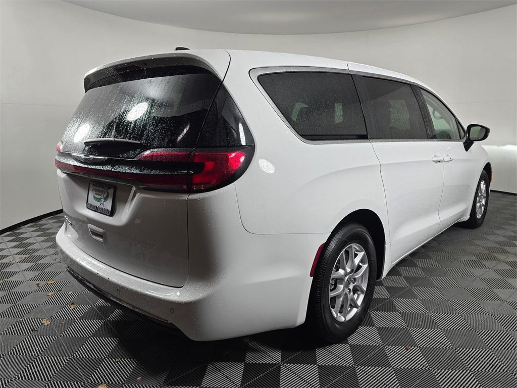 used 2024 Chrysler Pacifica car, priced at $26,550