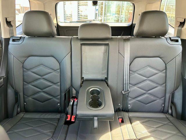 new 2026 Volkswagen Atlas car, priced at $43,446