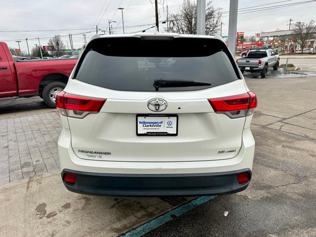 used 2018 Toyota Highlander car, priced at $25,411