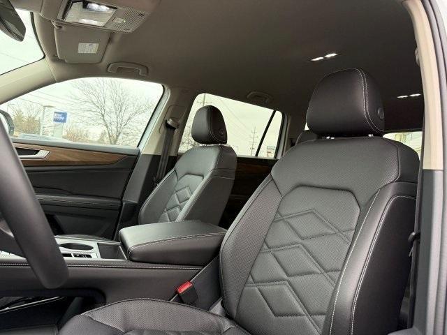 new 2026 Volkswagen Atlas car, priced at $38,874