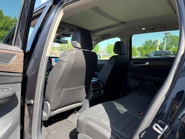 new 2026 Volkswagen Atlas car, priced at $45,836