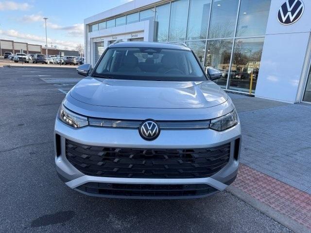 new 2025 Volkswagen Tiguan car, priced at $29,644