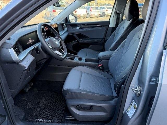new 2025 Volkswagen Tiguan car, priced at $29,644