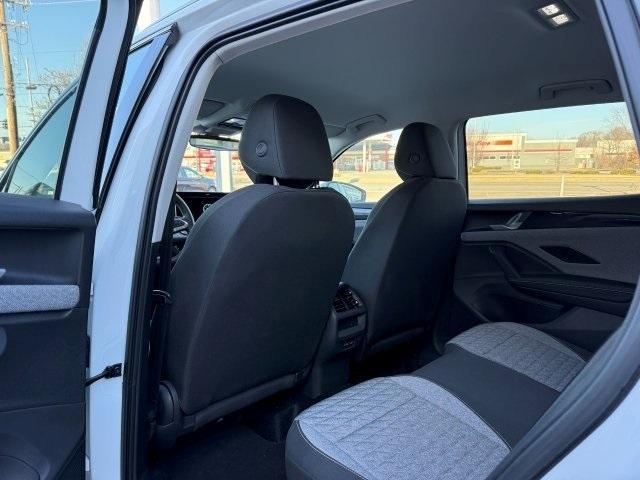 used 2025 Volkswagen Tiguan car, priced at $25,782