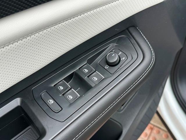 new 2026 Volkswagen Atlas Cross Sport car, priced at $50,828