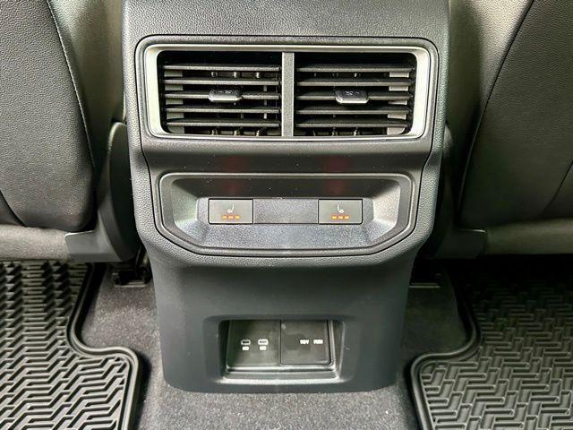 new 2026 Volkswagen Atlas Cross Sport car, priced at $50,828