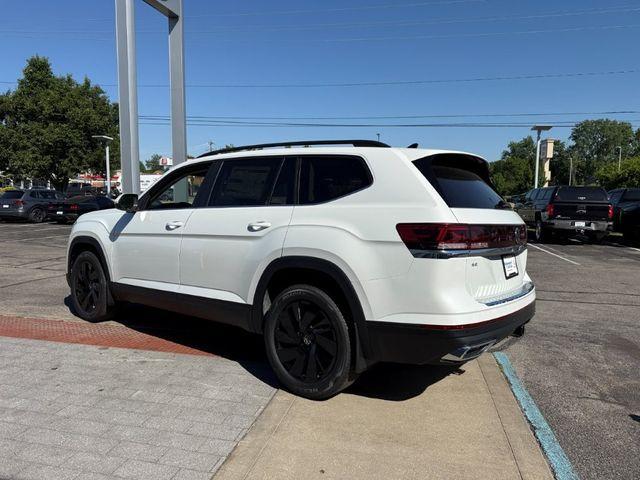 new 2026 Volkswagen Atlas car, priced at $42,327