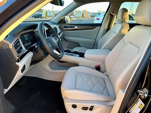 new 2026 Volkswagen Atlas car, priced at $46,534