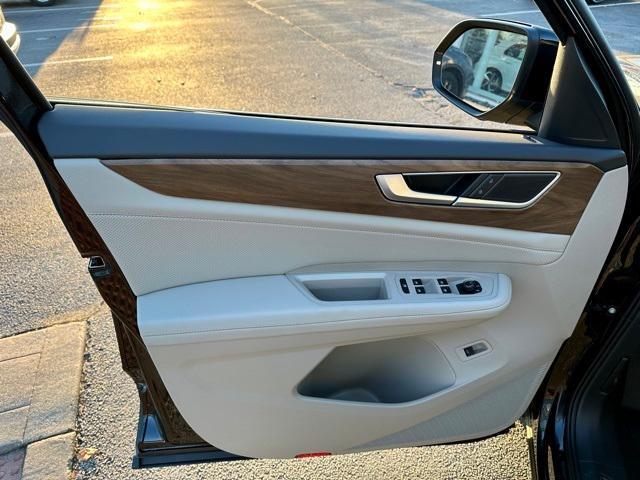 new 2026 Volkswagen Atlas car, priced at $46,534