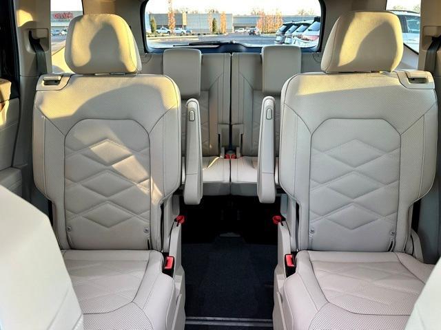 new 2026 Volkswagen Atlas car, priced at $46,534