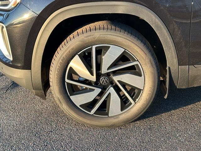 new 2026 Volkswagen Atlas car, priced at $46,534