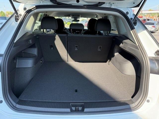 new 2025 Volkswagen Tiguan car, priced at $28,216