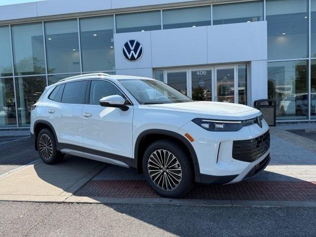 new 2025 Volkswagen Tiguan car, priced at $28,216