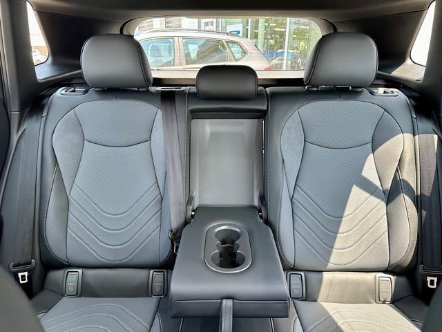 new 2025 Volkswagen Tiguan car, priced at $33,938