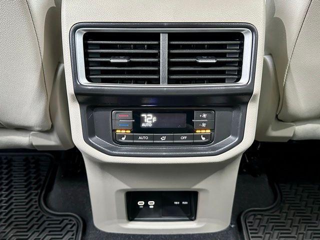 new 2026 Volkswagen Atlas car, priced at $53,602