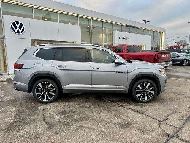 new 2026 Volkswagen Atlas car, priced at $53,602