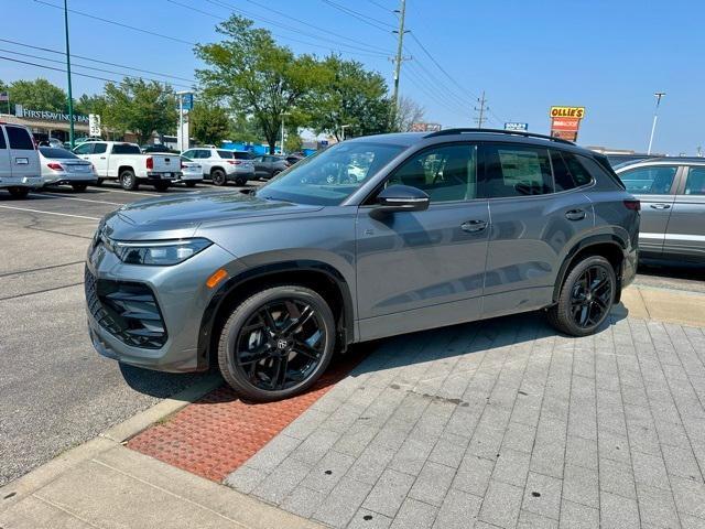 new 2025 Volkswagen Tiguan car, priced at $34,712