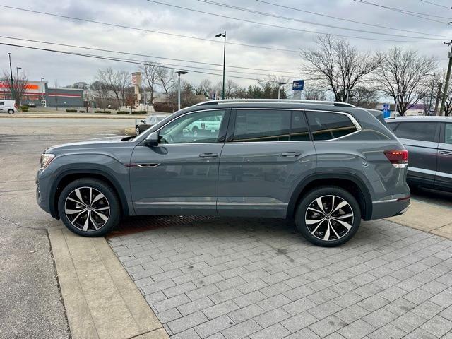 new 2026 Volkswagen Atlas car, priced at $52,000