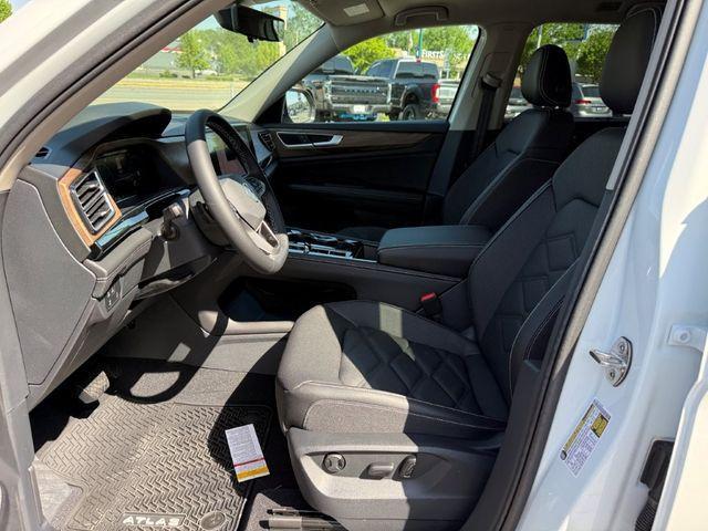 new 2026 Volkswagen Atlas car, priced at $42,952