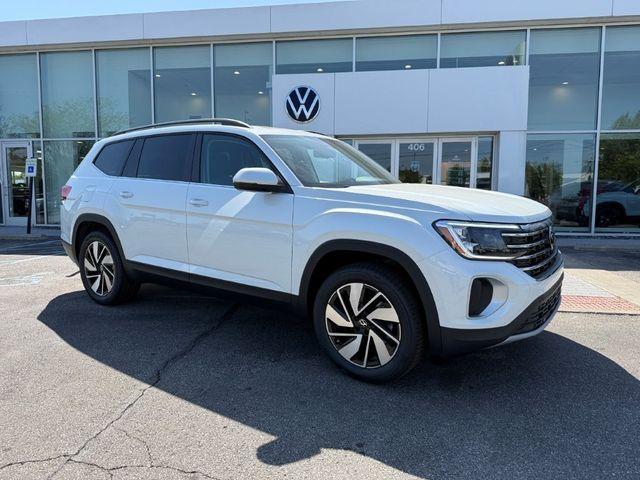 new 2026 Volkswagen Atlas car, priced at $42,952