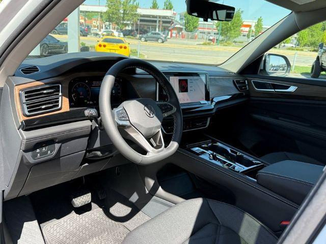new 2026 Volkswagen Atlas car, priced at $42,952