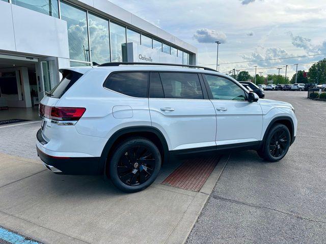 new 2026 Volkswagen Atlas car, priced at $44,251