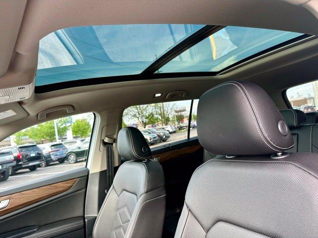 new 2026 Volkswagen Atlas car, priced at $44,251