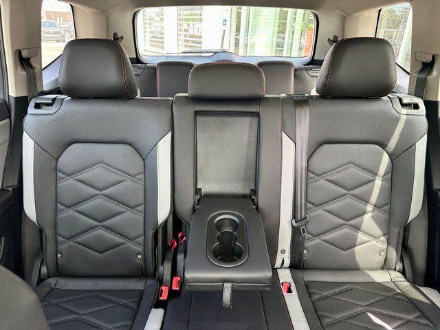 new 2026 Volkswagen Atlas car, priced at $44,712