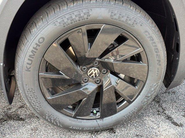 new 2026 Volkswagen Atlas car, priced at $44,816