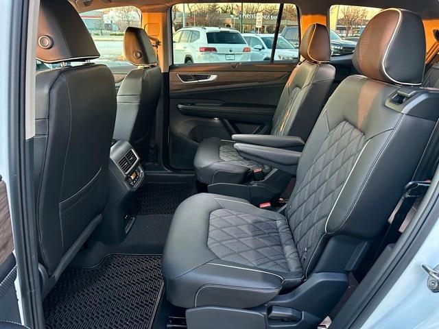 new 2026 Volkswagen Atlas car, priced at $52,380