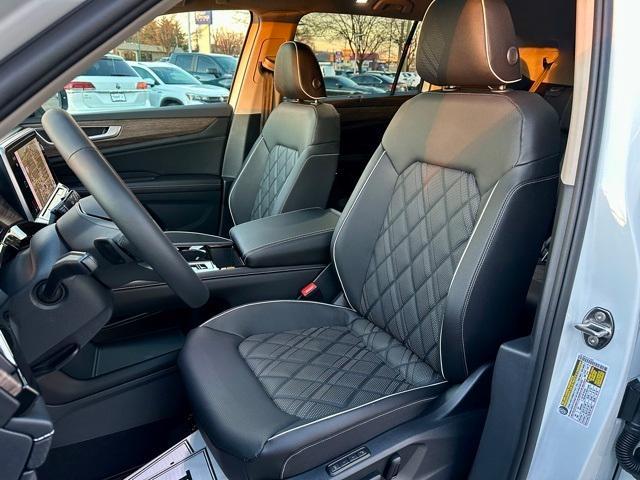 new 2026 Volkswagen Atlas car, priced at $52,380