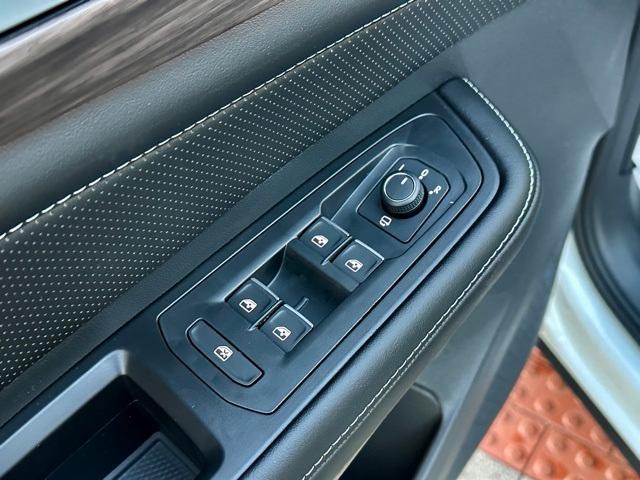 new 2026 Volkswagen Atlas car, priced at $52,380