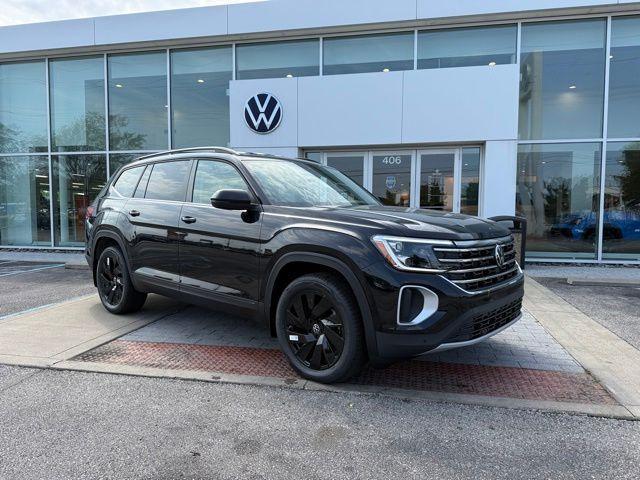new 2026 Volkswagen Atlas car, priced at $42,435