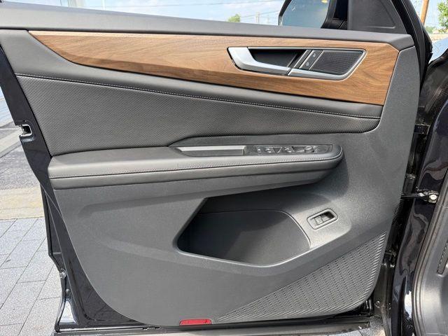 new 2026 Volkswagen Atlas car, priced at $42,435
