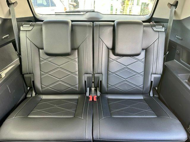 used 2024 Volkswagen Atlas car, priced at $30,629