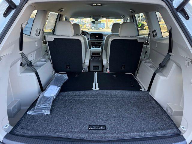 new 2026 Volkswagen Atlas car, priced at $42,744