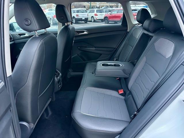 new 2026 Volkswagen Taos car, priced at $33,800