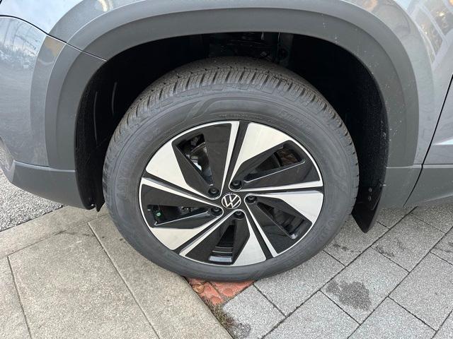new 2026 Volkswagen Taos car, priced at $31,904