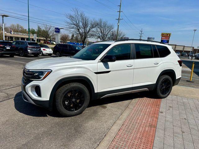new 2026 Volkswagen Atlas car, priced at $45,273