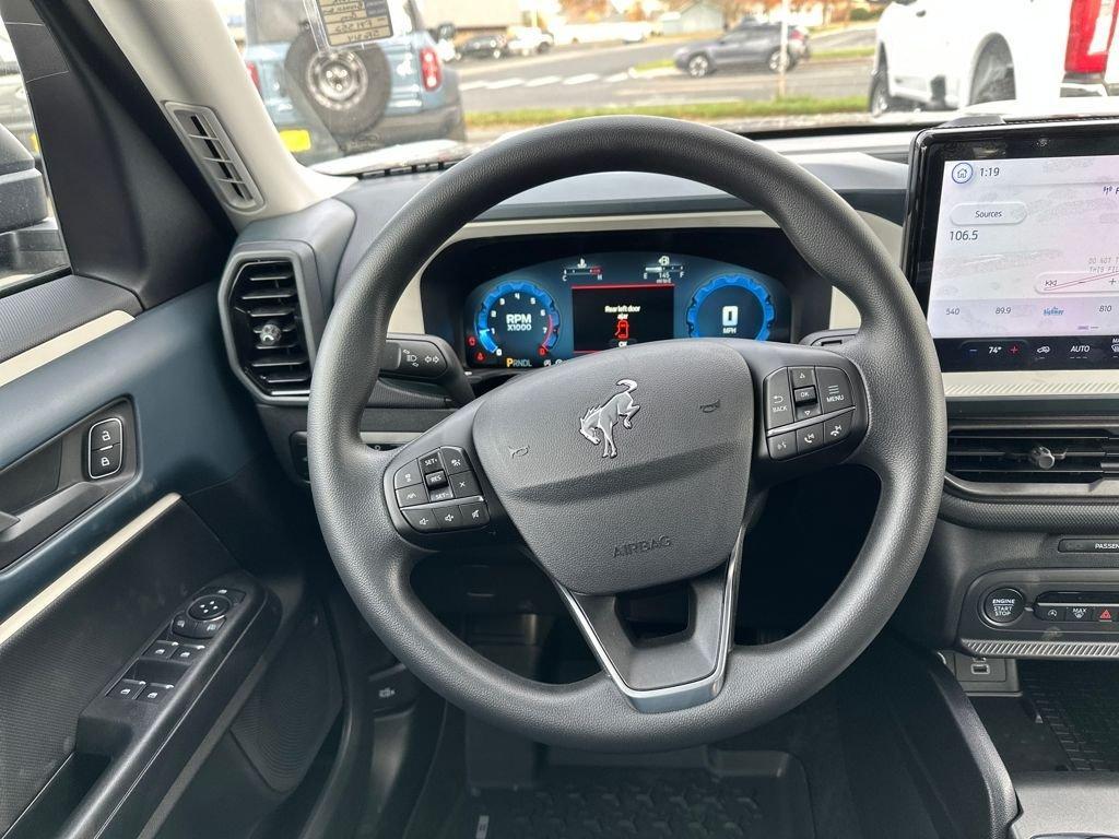 new 2025 Ford Bronco Sport car, priced at $32,074